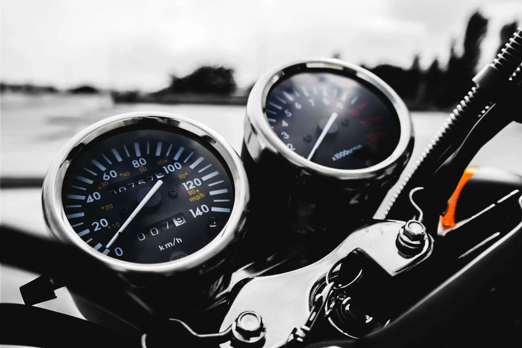 Woman Killed by Hit-and-Run Driver in San Antonio After Being Involved in Motorcycle Accident 1 Motorcycle Speedometer