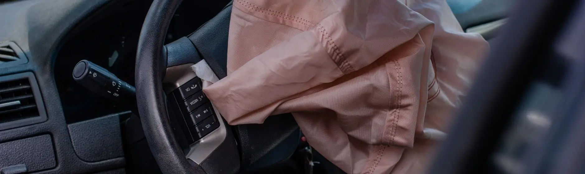 Blog 3 Blog Damaged car with airbags deployed
