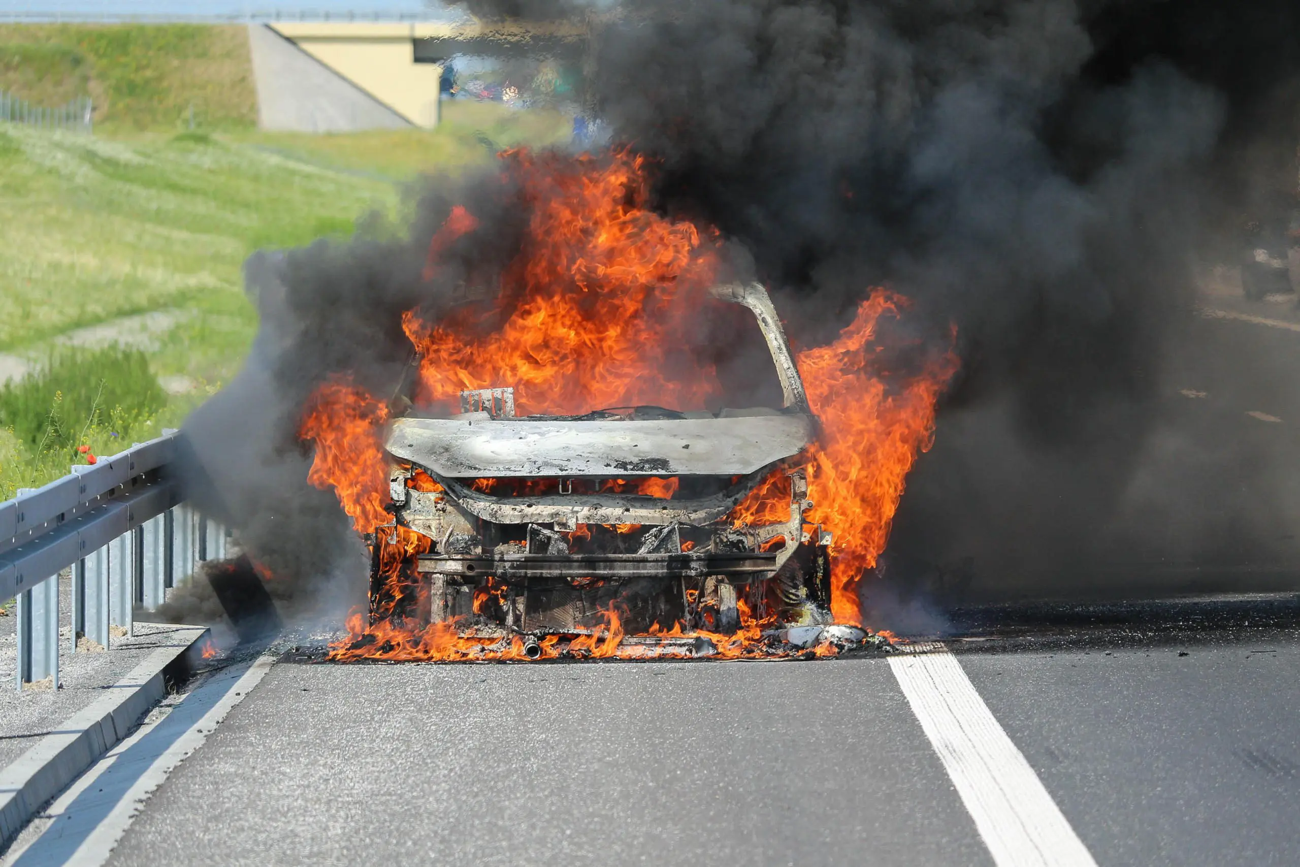 Off-Duty Dallas Fire Captain Saves Victim from Burning Vehicle AdobeStock 159470383 scaled